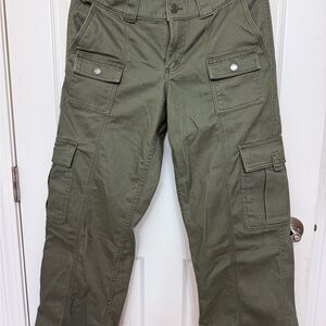 Hollister Women’s Green Cargo Pants